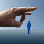 Τι συμβαίνει όταν ένα απολυταρχικό καθεστώς τείνει να ιδιωτικοποιηθεί;